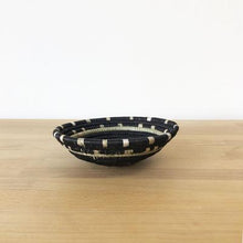 Load image into Gallery viewer, Kigufi Small Bowl